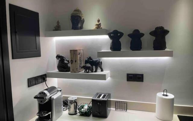 Lagonisi Luxury appartment 2 by the sea