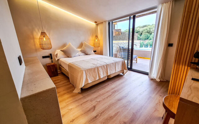 S Estancia Suites