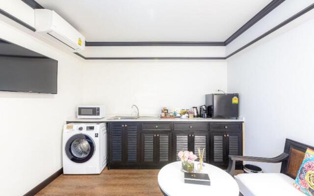 Mora Boutique Hotel
