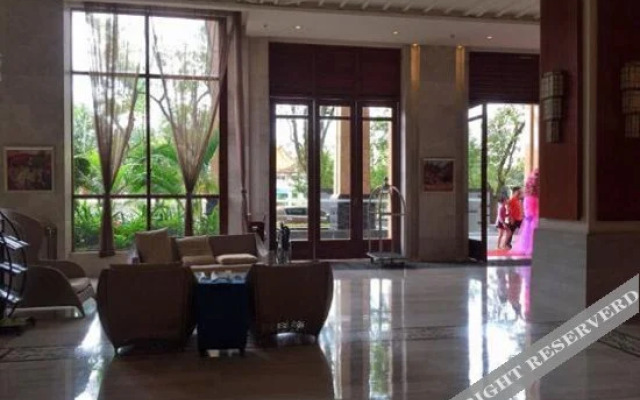 Zhujiang Crystal Hotel