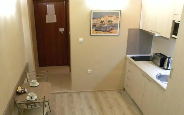 Three Dolphins Family Hotel