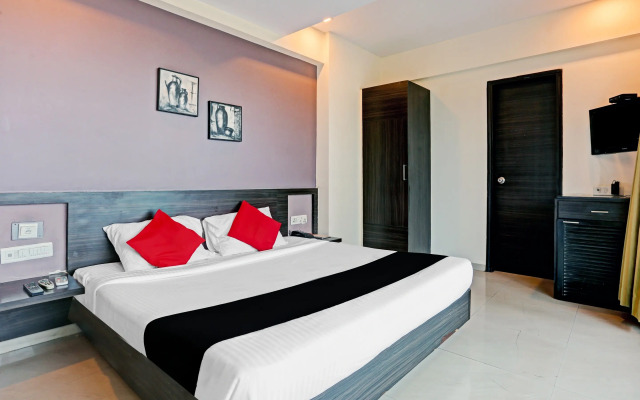 Capital O 82341 Hotel Pallavii Aviidaa