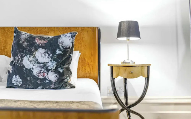 The Bedford Belle Bloomsbury By Frankie Says