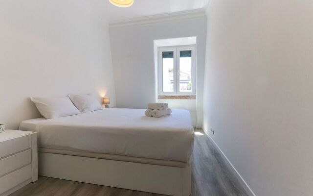 Estrela Panoramic View by Homing