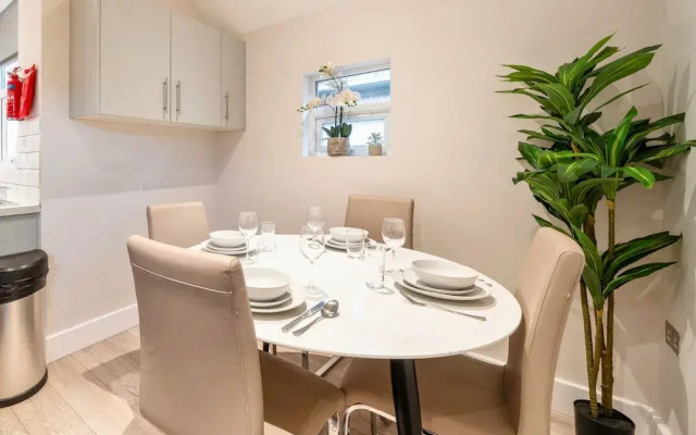Everest Lodge Serviced Apartment