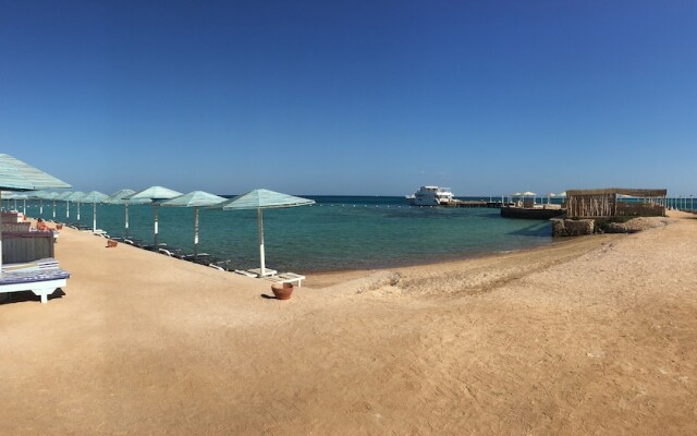 New DaVinci Beach & Diving Resort