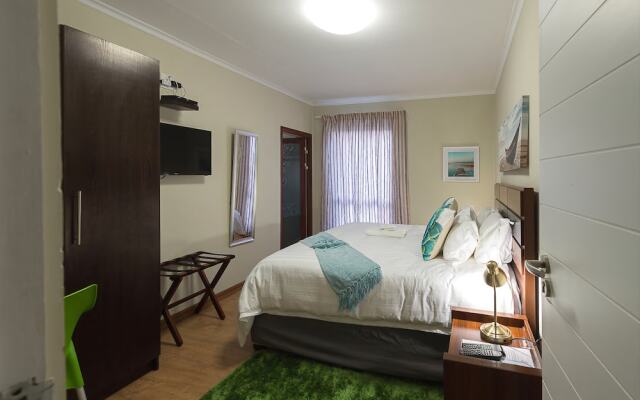 Lakeview Guest House
