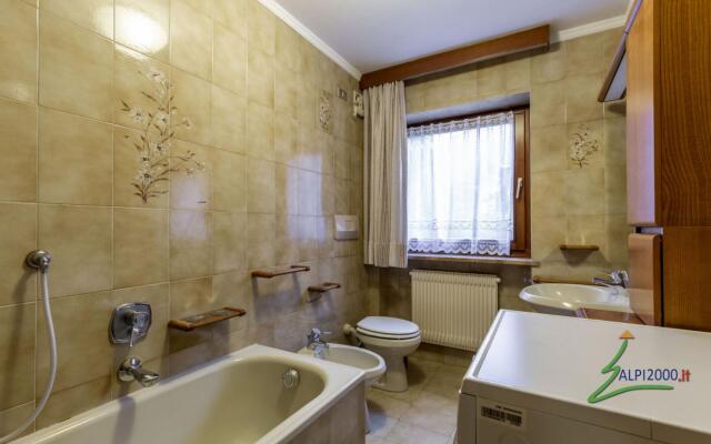 BERTOLI, four-room apartment with garage. (022036-AT-051918)-410 BERTOLI