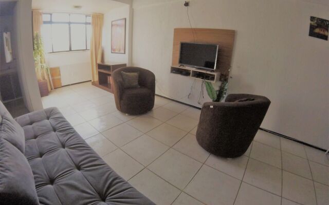 Ótimo Apartamento a duas quadras do Mar