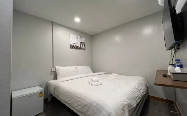 Pratunam Family House 2