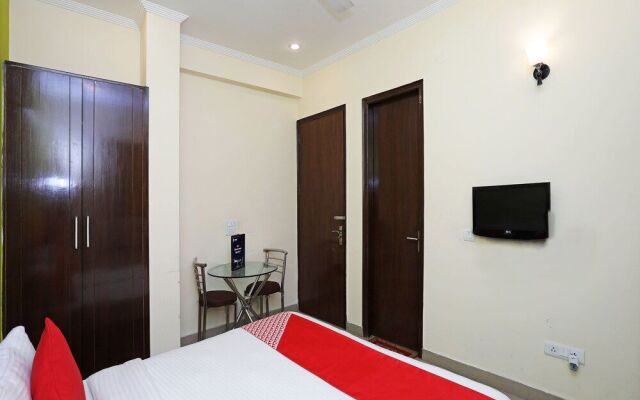 OYO 2797 Hotel Shalom Residency