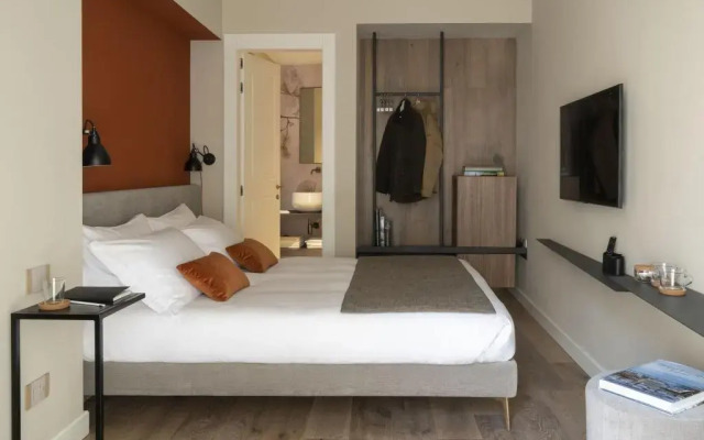 Della Spiga Suites by Brera Apartments