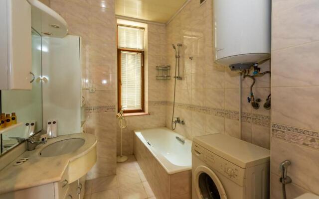 Deluxe Formula Apartment on Nizami Street