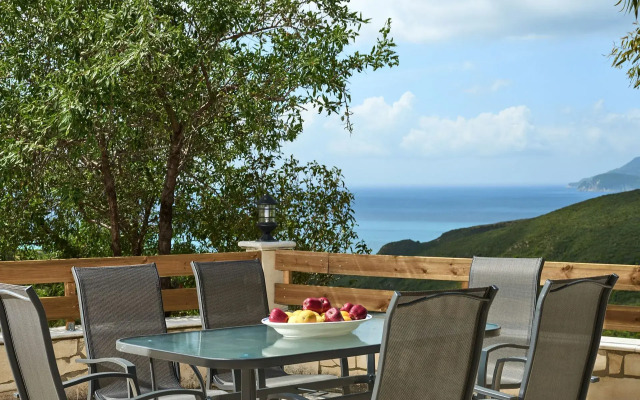 Villa Kanalos
