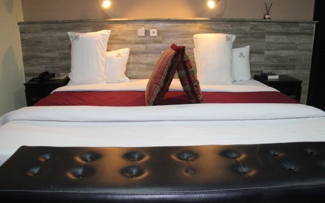 Choice gate Hotel and Suites