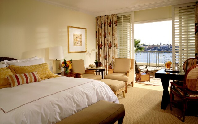 Balboa Bay Resort