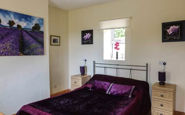 Cosy Cottage with open fire