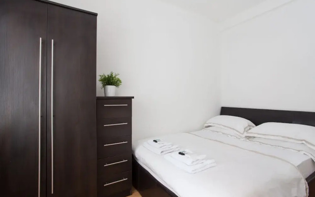 Basic Apartment for Two Amazing Location
