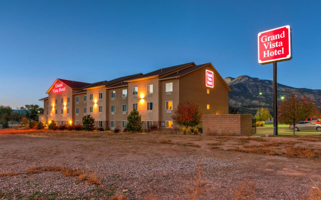 Grand Vista Hotel Parachute