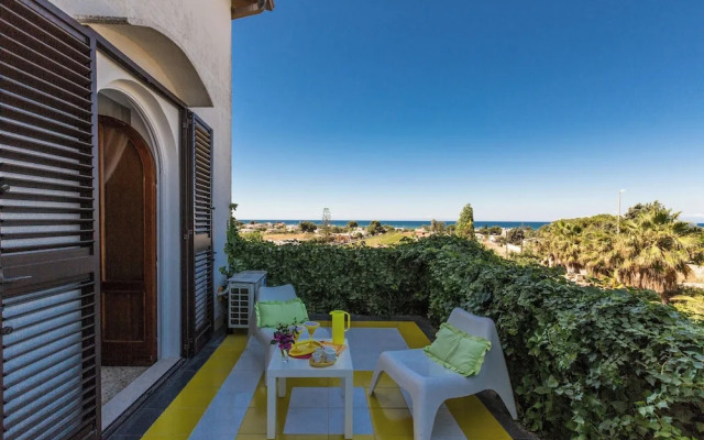 4008 Villa Edera by Barbarhouse