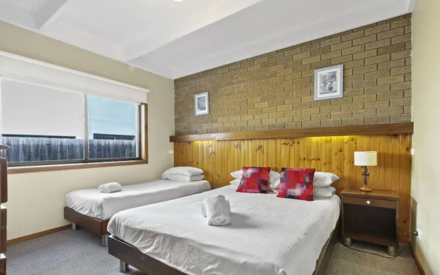 Unit 6 at Ocean Bridge