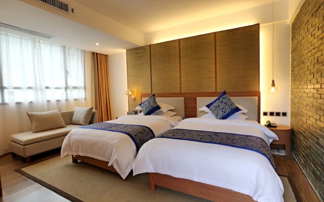 Mutong Holiday Hotel