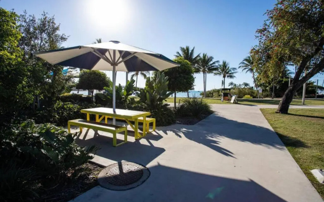 Ocean View 33A Studio Pool Ocean View WIFI