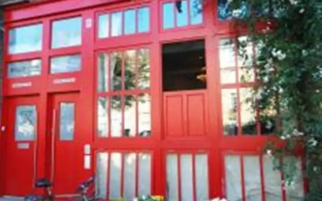 Framery Loft by RedAwning