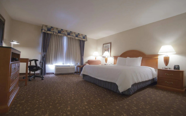 Hilton Garden Inn Albuquerque / Journal Center