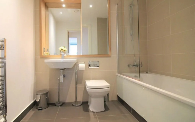 Admiral Tower Apartment