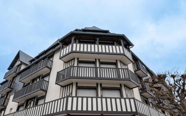 Appartement au coeur de deauville place morny