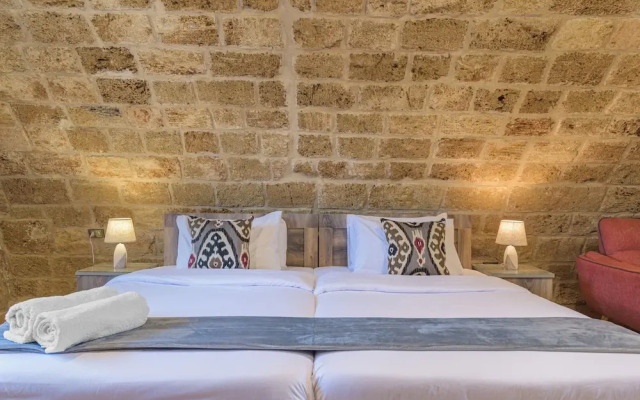 Timberwood Studio in Batroun