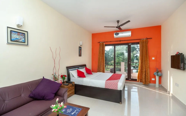 Oyo 22532 Purple Lake View