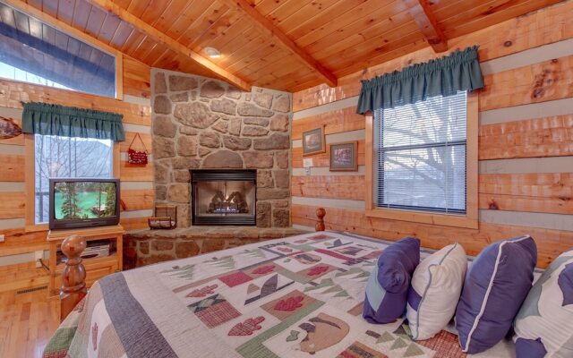 Mountain Splendor by Jackson Mountain Homes