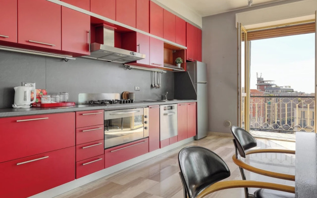 Stylish 2BR flat next to Navigli