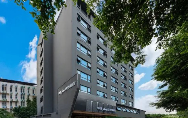V8plus Huanzhi Hotel Haikou Qilou Laojie Branch