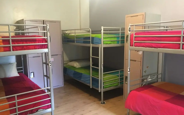 HI San Diego Downtown - Hostel