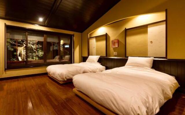 Campton Nishijin Vacation Rental