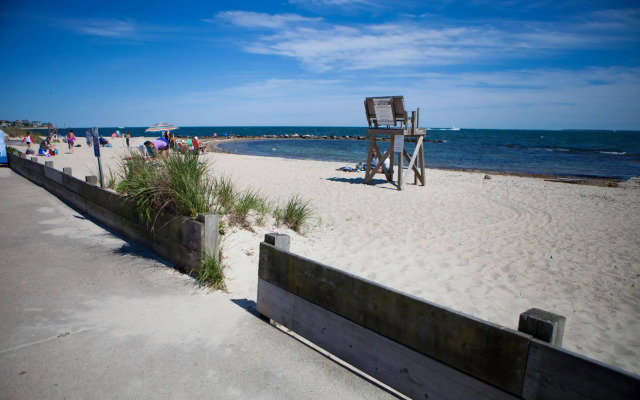 Beachside Village Resort