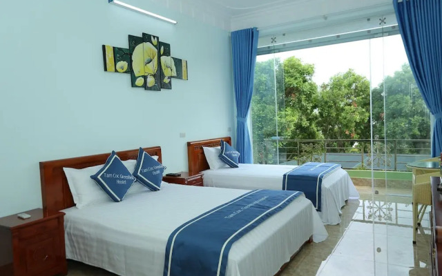 TamCoc Green field Hostel