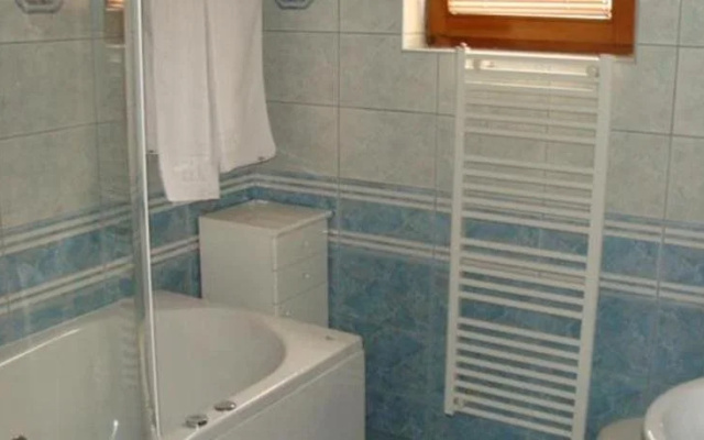 Delminium Hotel