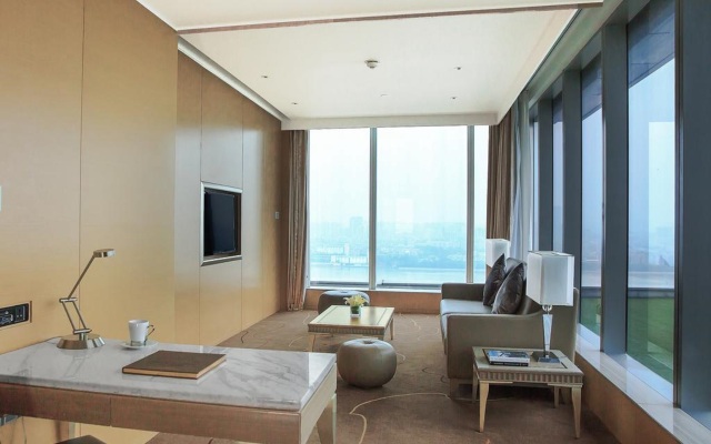 Langham Place, Guangzhou