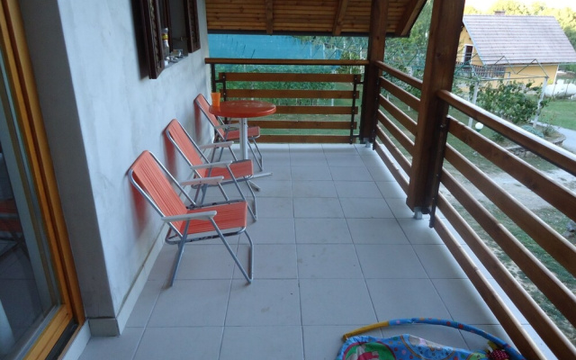 Vineyard Cottage Planinc