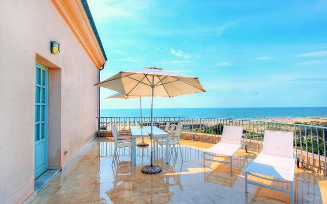 Apartment with One Bedroom in Calambrone, with Wonderful Sea View, Shared Pool, Enclosed Garden - 180 M From the Beach