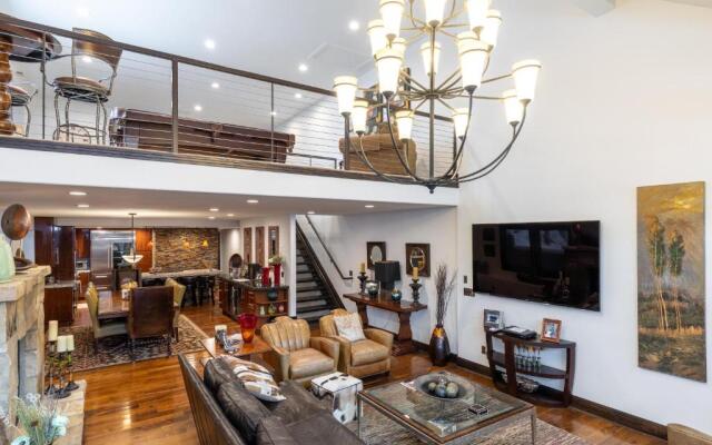 601 Deer Valley Drive