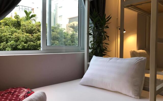 Bon Ami Hostel