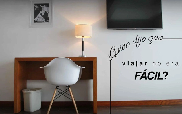 Hotel y Tú