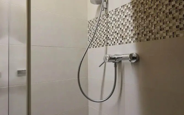 B18 Apartment