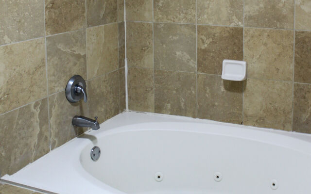 Quality Inn Pell City I-20 exit 158