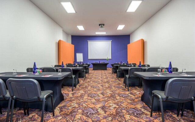 NH Collection Medellín Royal